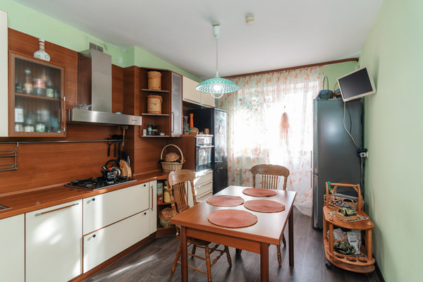 Купить 4-комнатную квартиру